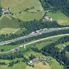 Flugwegposition um 12:39:14: Aufgenommen in der Nähe von Gemeinde Rennweg am Katschberg, 9863, Österreich in 2399 Meter